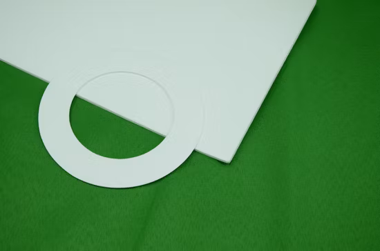 Прокладка из ПТФЭ, наполненная сульфатом бария, равная Td1570